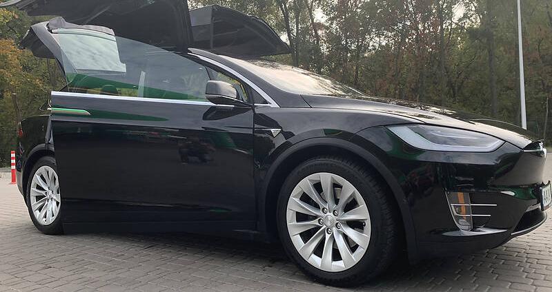 Tesla Model X 2017