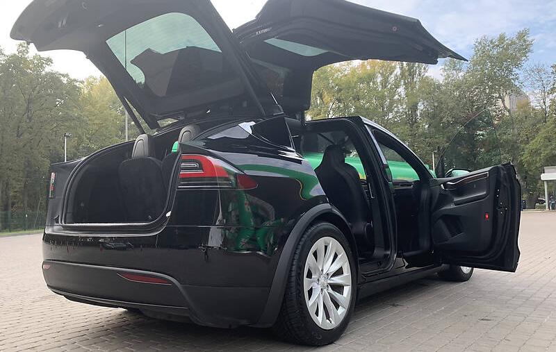 Tesla Model X 2017