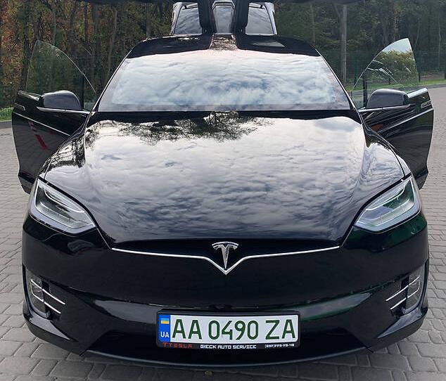 Tesla Model X 2017