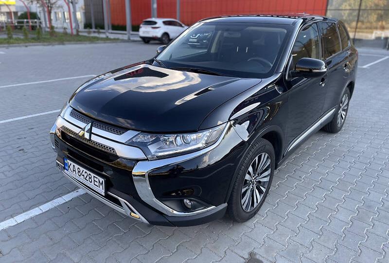 Mitsubishi Outlander 2018
