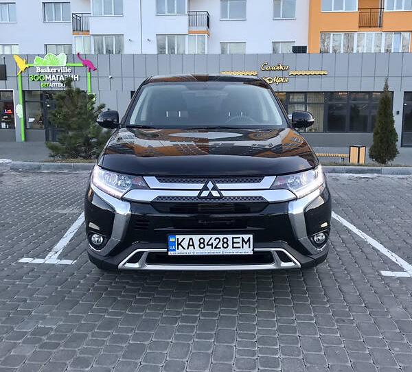 Mitsubishi Outlander 2018