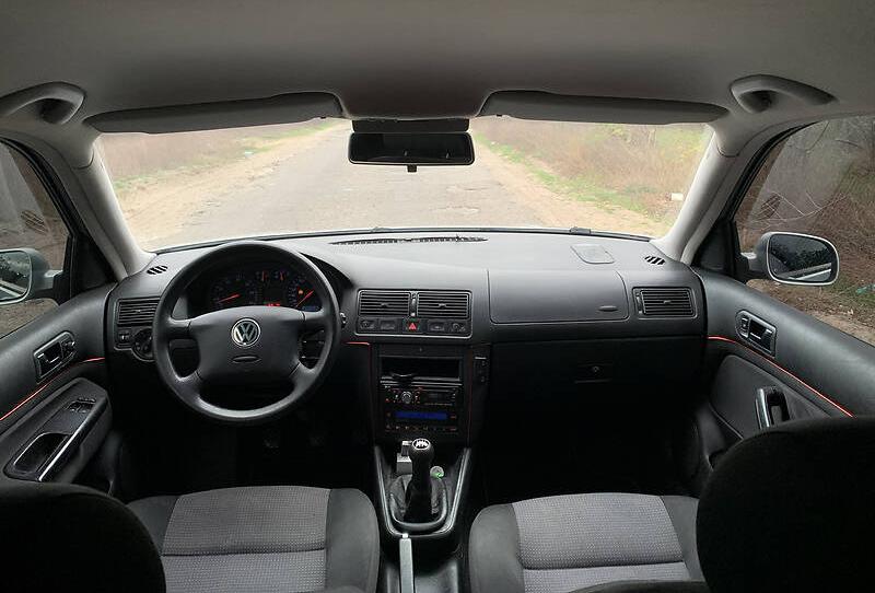 Volkswagen Golf IV 2002