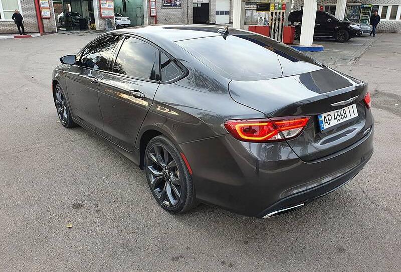 Chrysler 200 S 2015