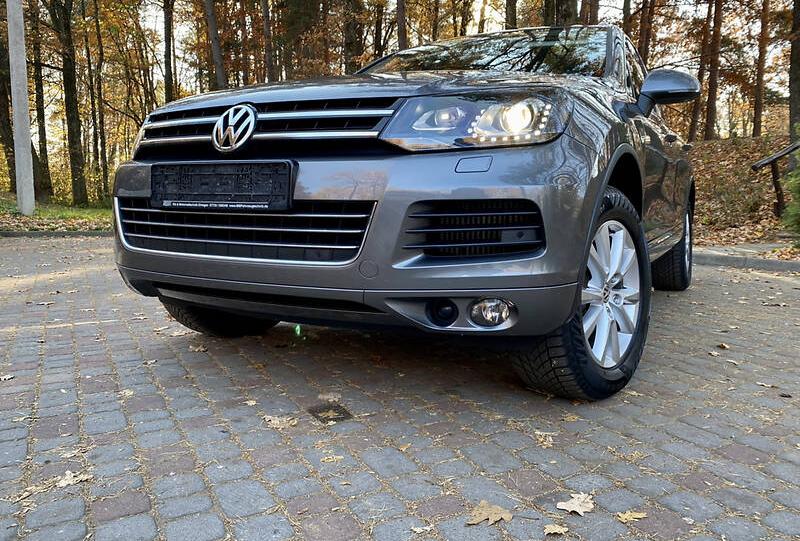 Volkswagen Touareg  3.0 TDI 2012