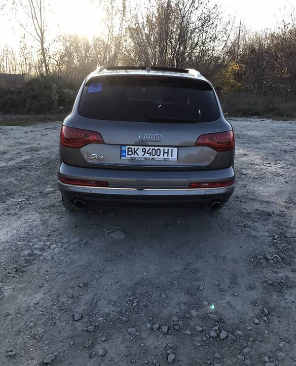 Audi Q7 2013