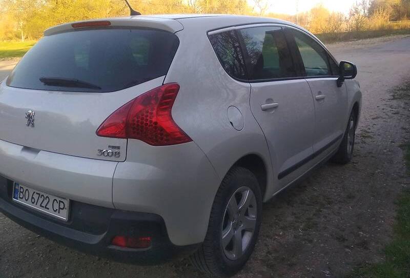Peugeot 3008 2013