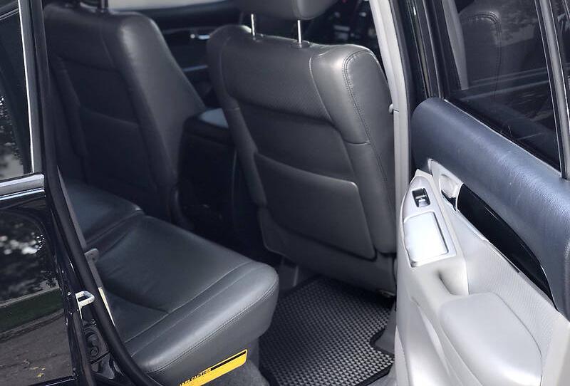 Toyota Land Cruiser Prado 120 2006
