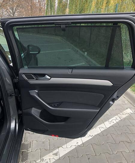 Volkswagen Passat B8 2016