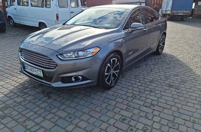 Ford Fusion Ttanium Plugin 2014