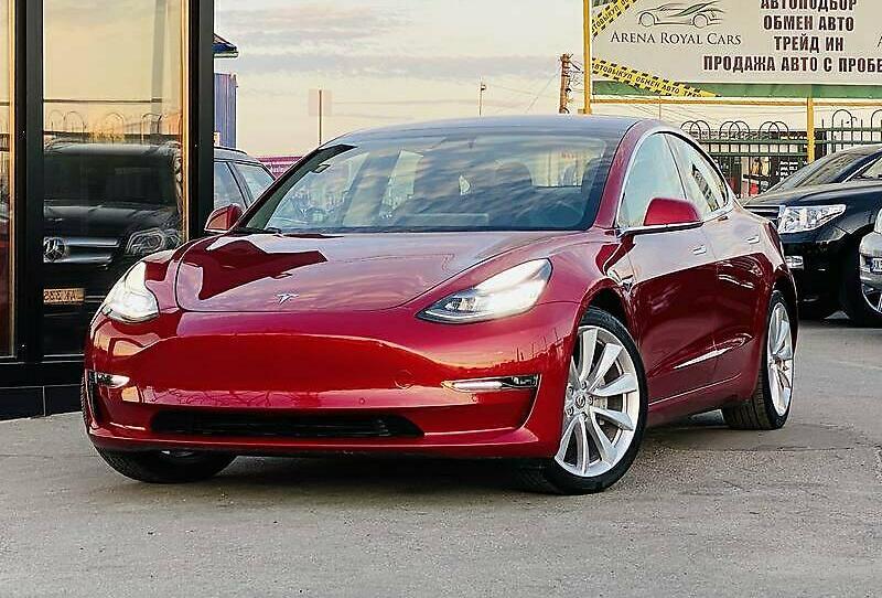 Tesla Model 3 LR DM PERFORMANCE  2019