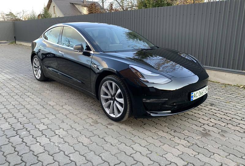 Tesla Model 3 Longe  Range 2019