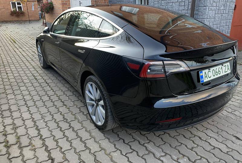Tesla Model 3 Longe  Range 2019