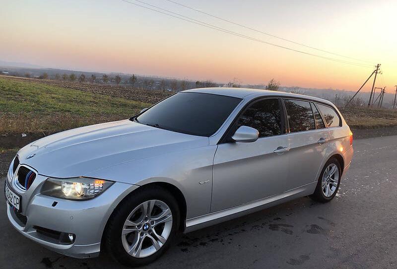 BMW 320 2009