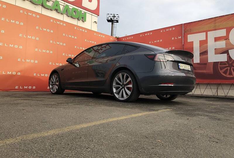 Tesla Model 3 Performance 2018