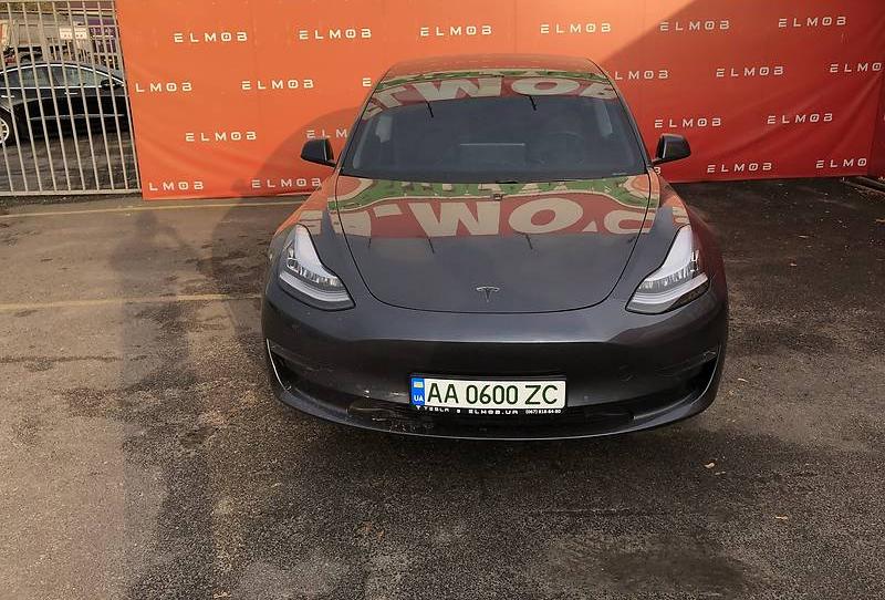 Tesla Model 3 Performance 2018