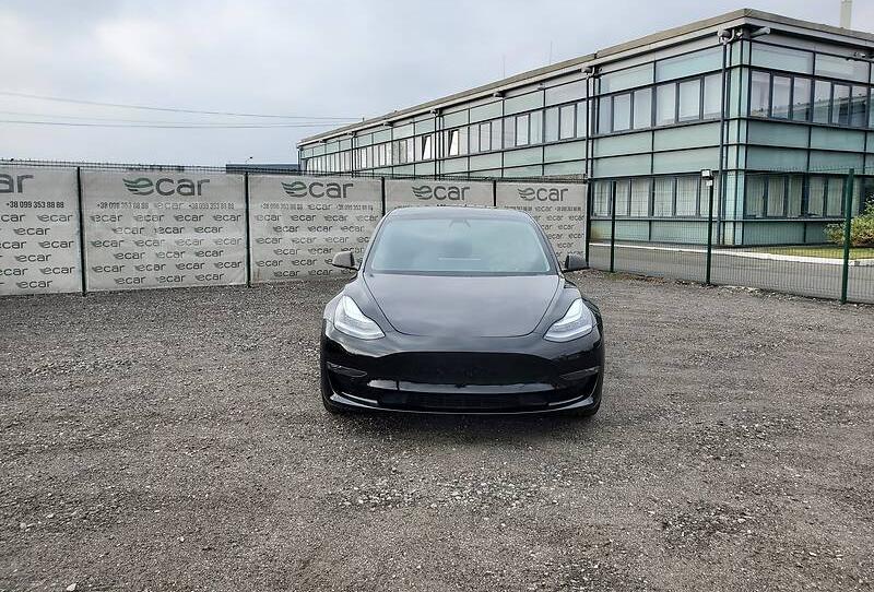 Tesla Model 3 PERFORMANCE FSD 2020