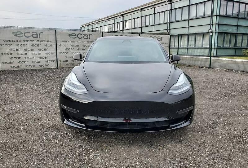 Tesla Model 3 PERFORMANCE FSD 2020