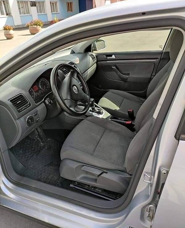 Volkswagen Jetta 2008