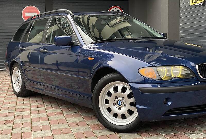 BMW 318 2003