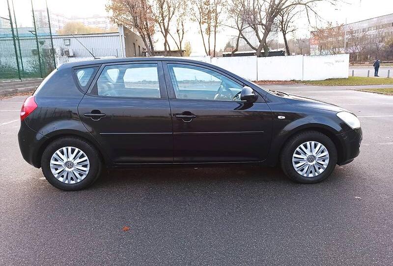Kia Ceed LUXURY 2007