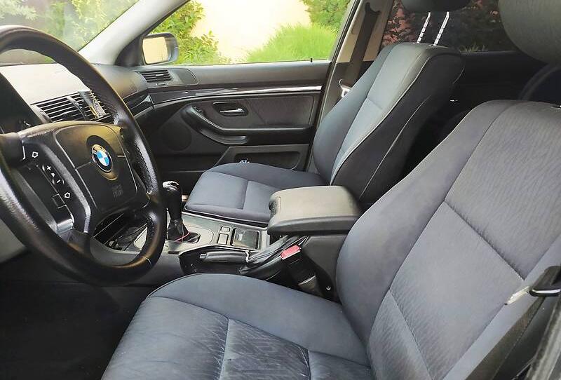 BMW 530 2001