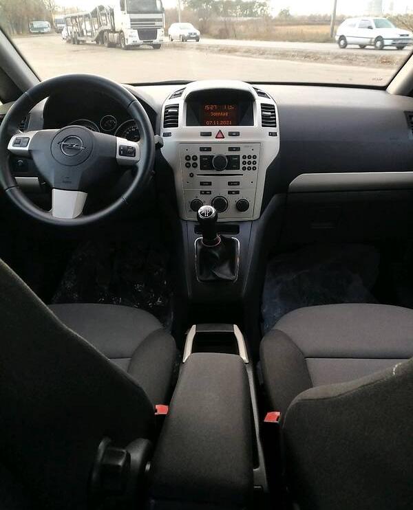 Opel Zafira 2008
