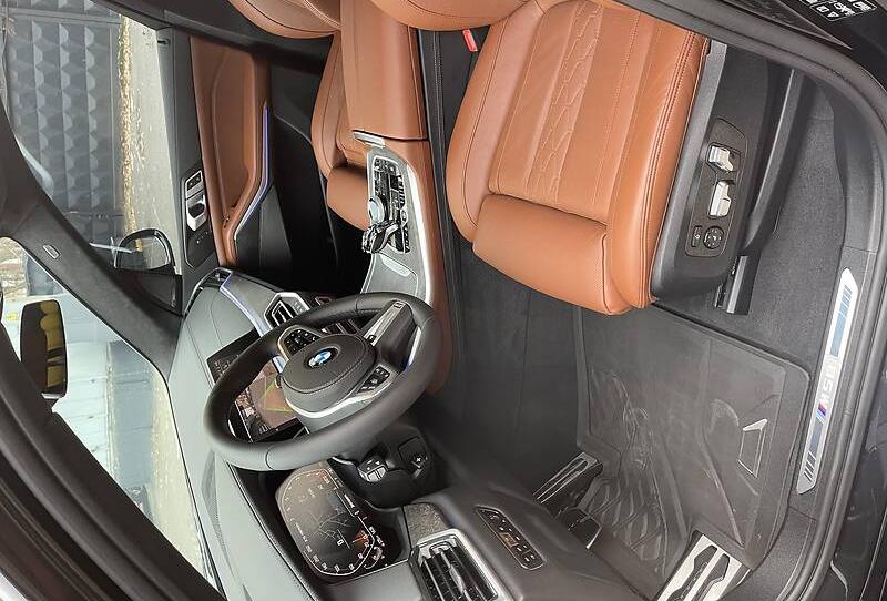 BMW X5 M50i 2020
