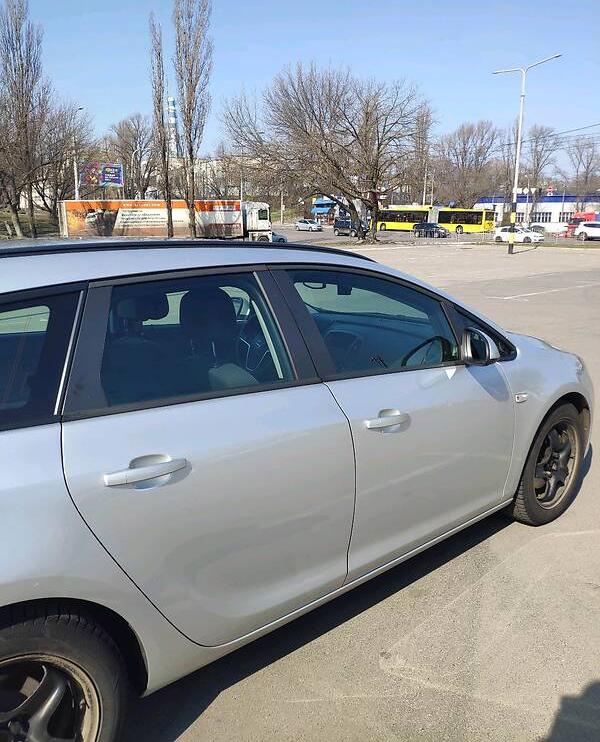 Opel Astra J sports tourer 2015