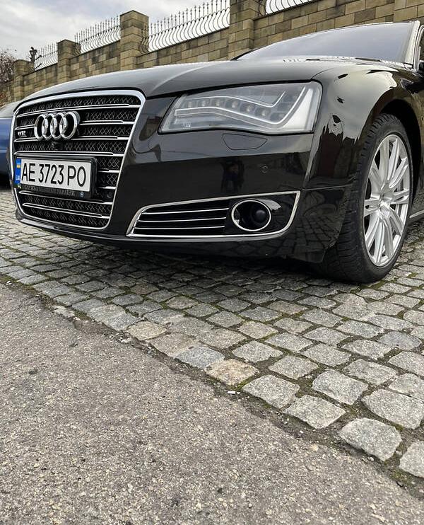 Audi A8 Long 2012