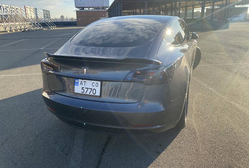 Tesla Model 3 2018