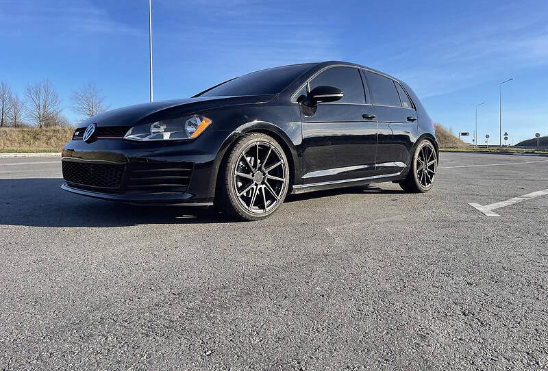 Volkswagen Golf VII 2016
