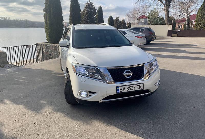 Nissan Pathfinder 2015