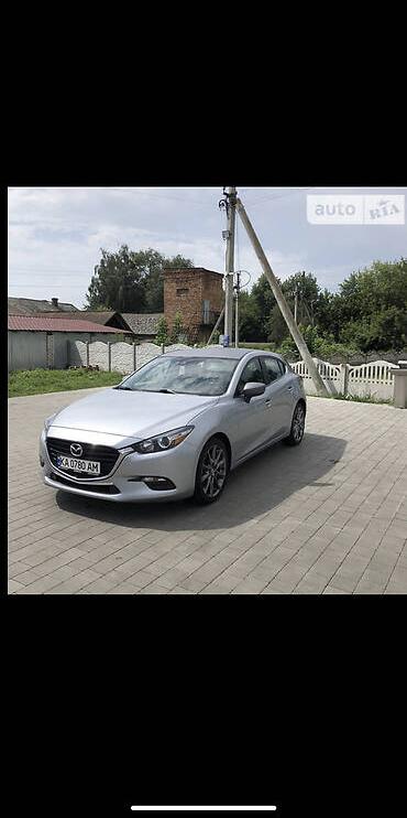 Mazda 3 2018