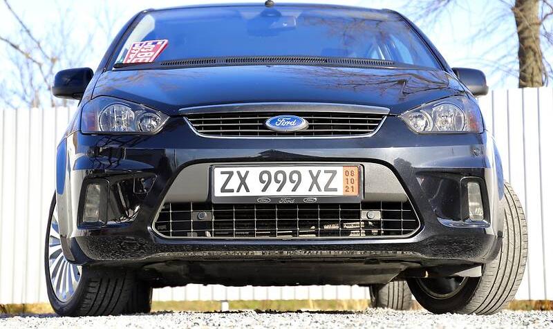 Ford C-Max TITANIUM  2010