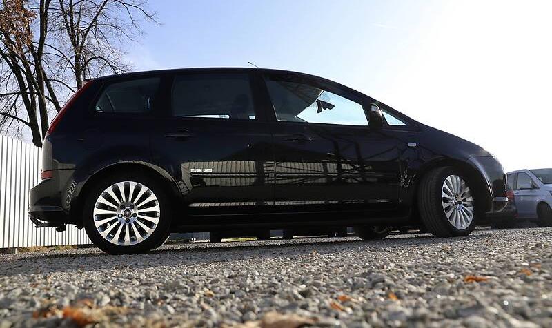 Ford C-Max TITANIUM  2010