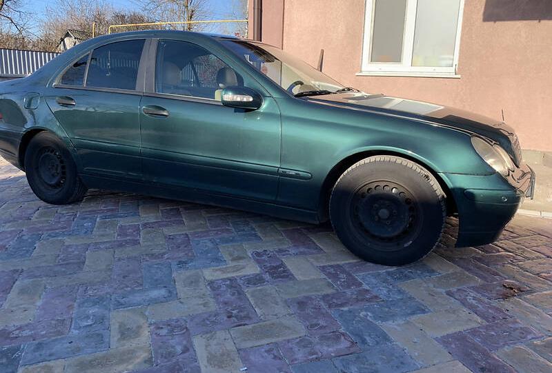 Mercedes-Benz C 200 2001
