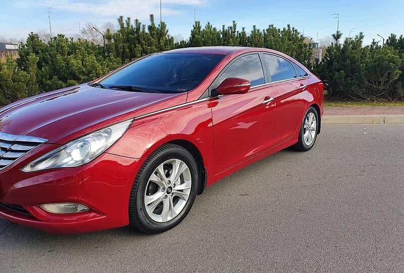 Hyundai Sonata 2011