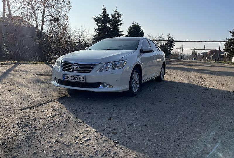 Toyota Camry 2011
