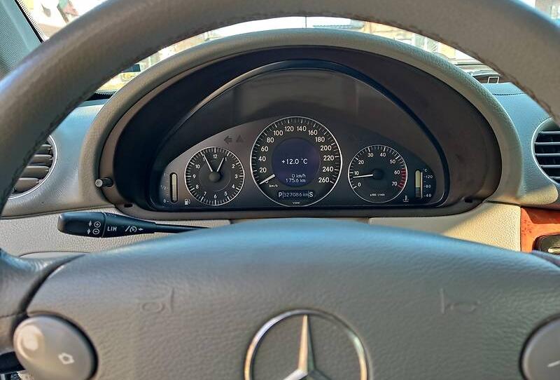 Mercedes-Benz CLK 320 CLK320 2002