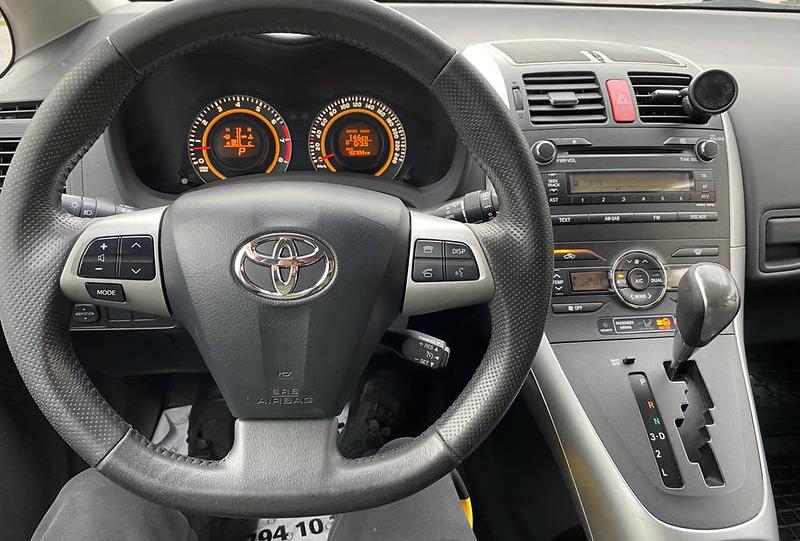 Toyota Auris SOUL 2010