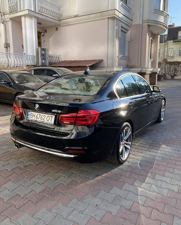 BMW 328 2016