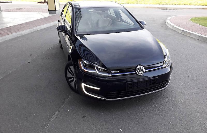 Volkswagen e-Golf Premium 2018