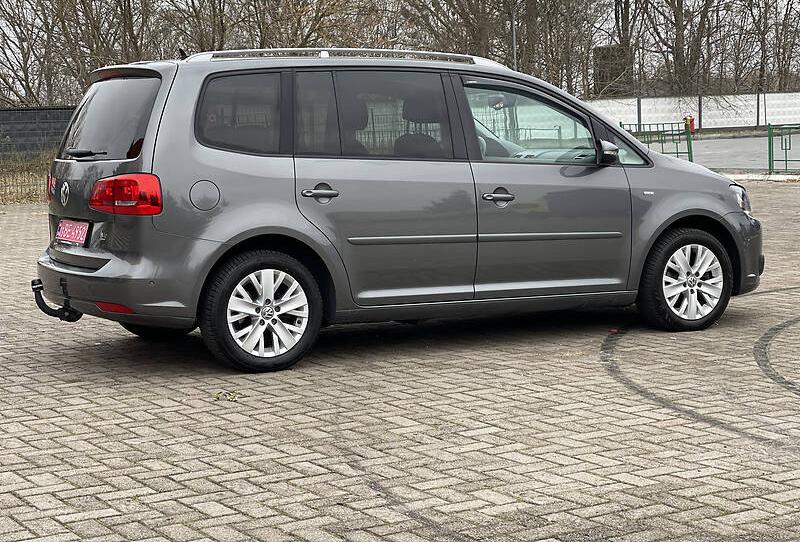 Volkswagen Touran LIFE 2013
