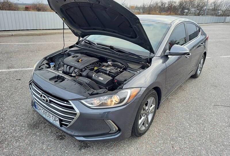 Hyundai Elantra 2016