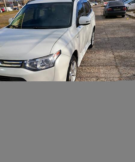 Mitsubishi Outlander V6 2014