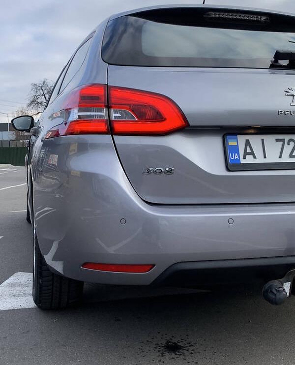 Peugeot 308 2016