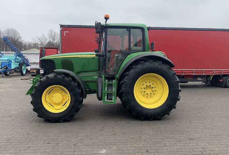 John Deere 6920 2003