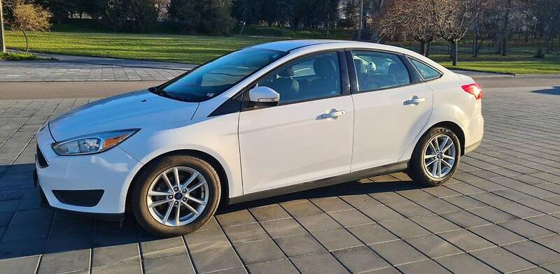 Ford Focus SE 2015