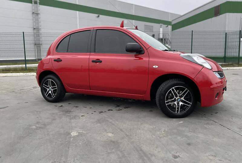Nissan Micra 2010