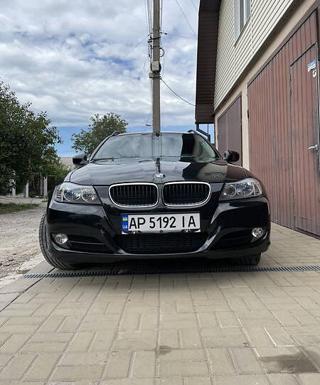 BMW 320 2009